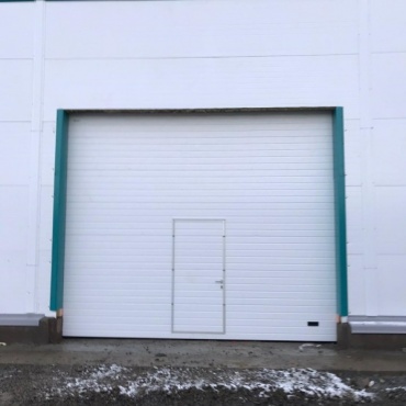 Механические гаражные ворота с калиткой 3000x3125